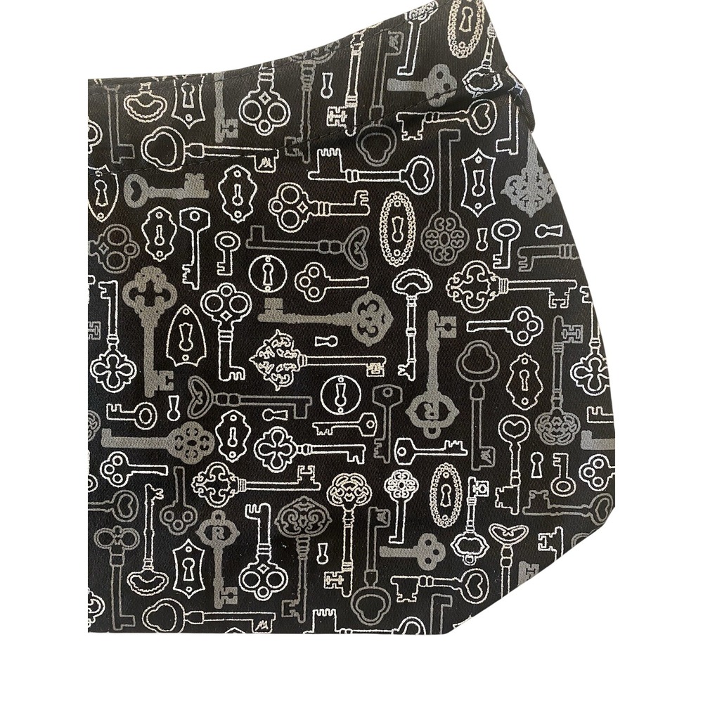 Thirty-One Key's Keys Purse Bag Cover Interchangeable Skirt Black‎ and White